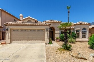 Building Photo - 2412 E Wescott Dr