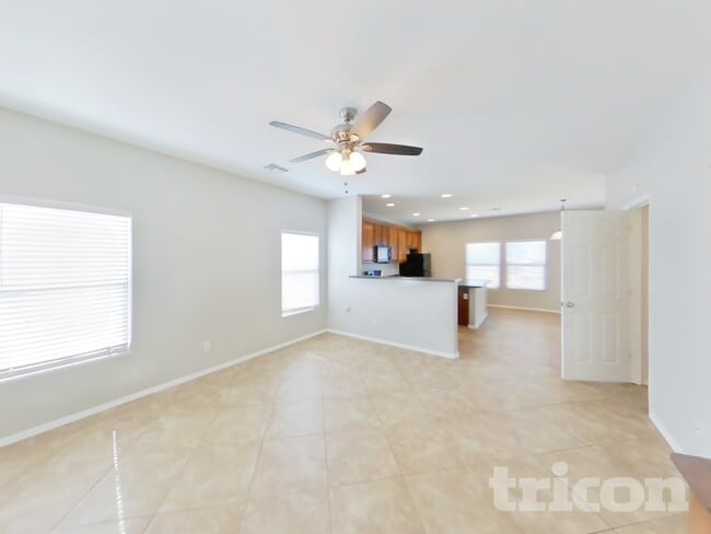 Building Photo - 4912 N 109th Ave