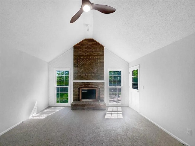 Foto del edificio - 2127 E 154th St