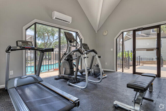 Fitness Center - Polos