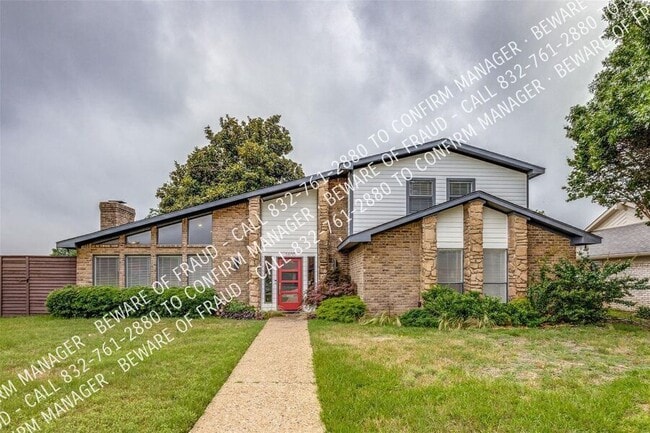 Photo - 3800 Graphic Pl House