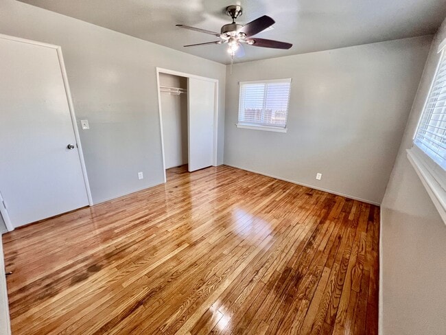 Foto del edificio - $1,895 West & Gettysburg, 3 Bedroom Home -...