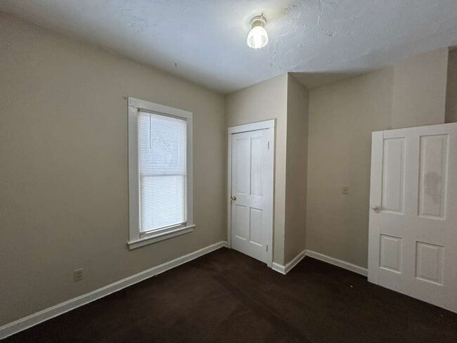 Building Photo - 349-351 Courtland St, Painesville, OH 44077