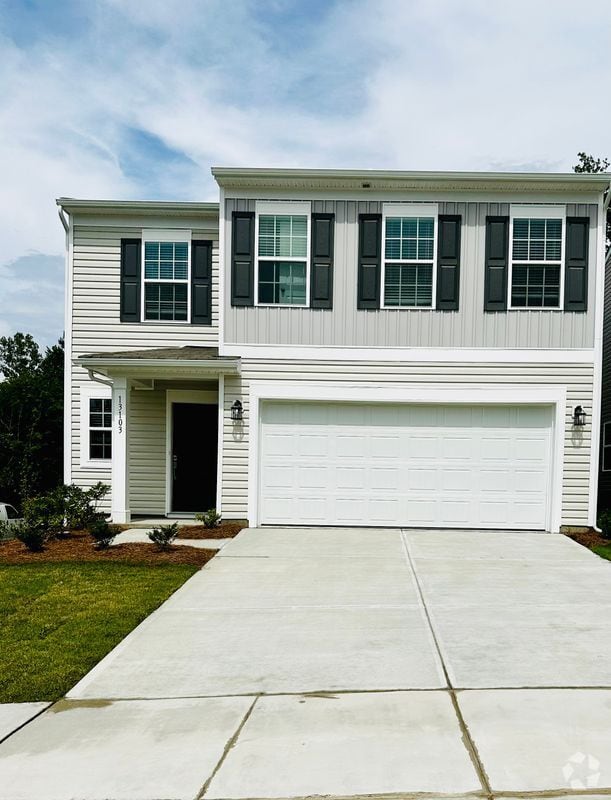 Building Photo - 13103 Hampton Bay Ln