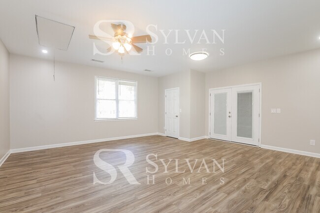 Foto del edificio - At Last, This Is What You Have Been Searching For!