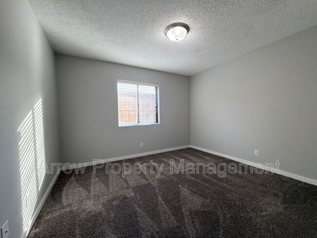 Foto del edificio - 3405 Holdrege St
