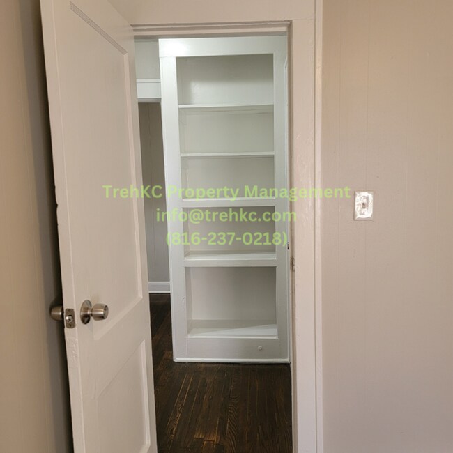 Foto del edificio - 3915 Norton Ave