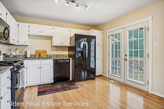Building Photo - 3 br, 4 bath House - 2816 Brier Pond Cir