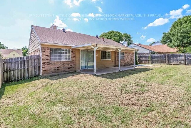 Foto del edificio - 4136 Hathaway Dr