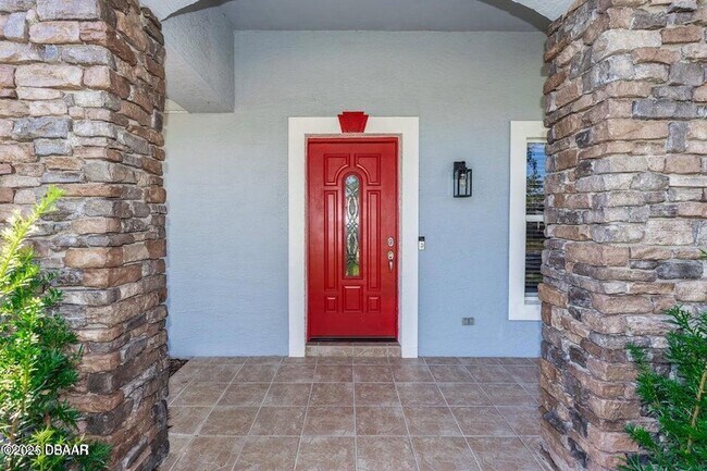 Building Photo - 12 Peruvian Ln