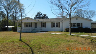 Building Photo - 1517 Canterbury Rd