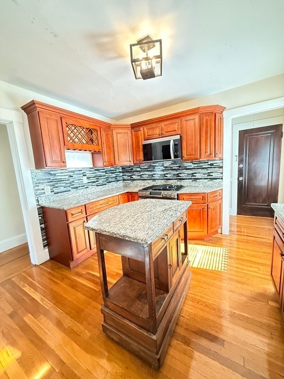 Foto del edificio - 48 Rosewood St