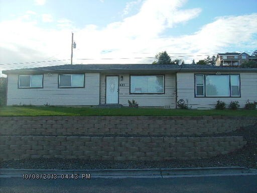 Primary Photo - 421 Patrick Rd