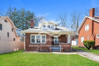 Building Photo - 814 Dover Ave