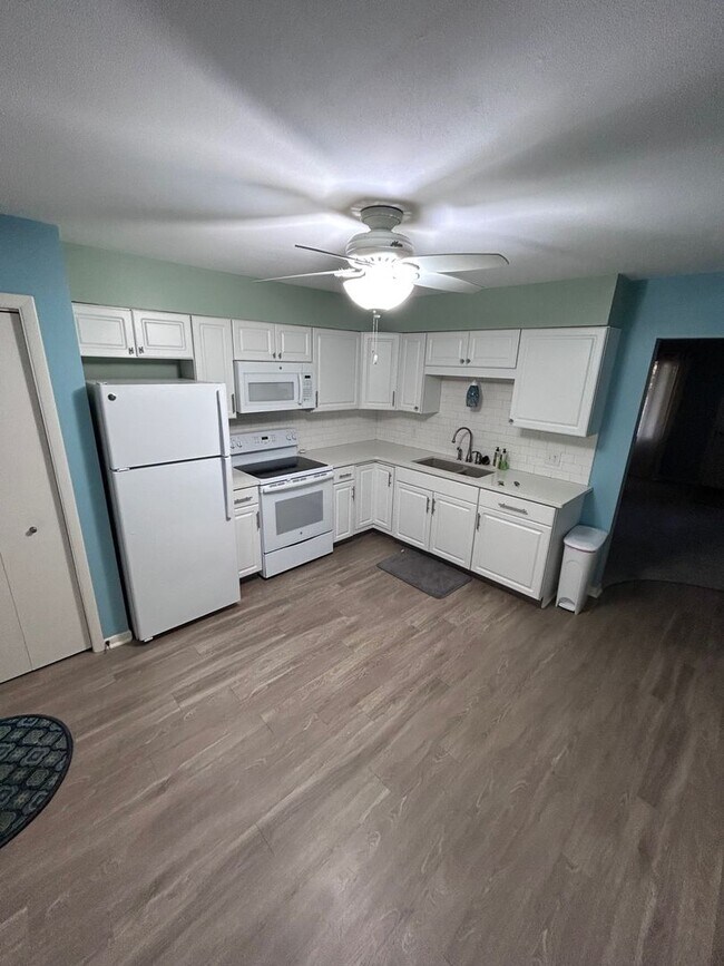 Foto del edificio - 3379 Division Ave SW