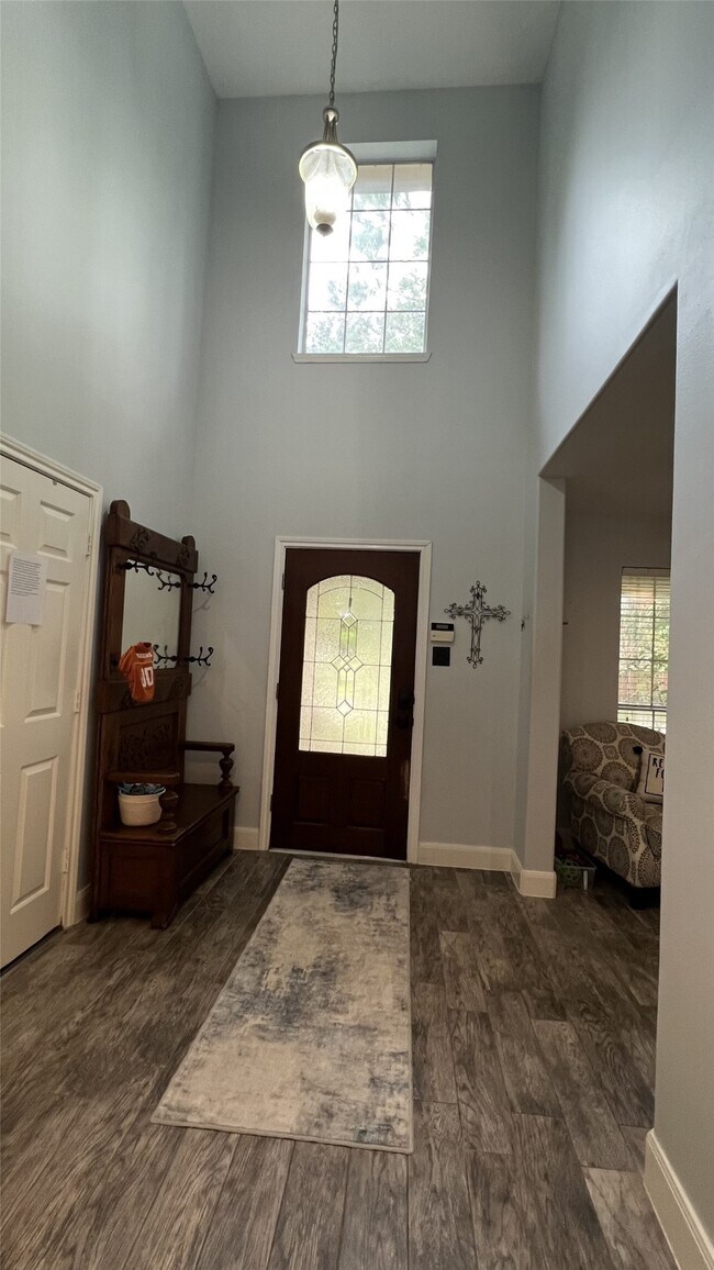 Foto del edificio - 26914 Kingston Glen Ln
