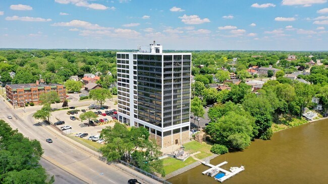 Foto del interior - Rock River Tower Apartments