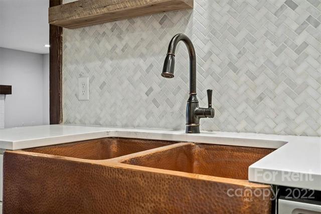 Building Photo - 7160 Winery Ln