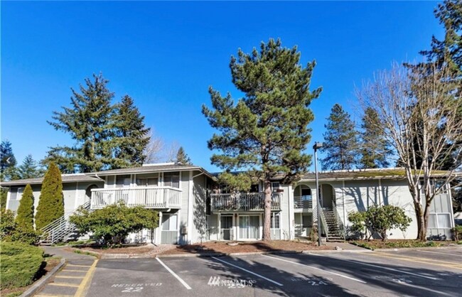 Foto del edificio - 17110 NE 45th St