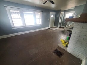 Building Photo - 52 Fernwood Ave