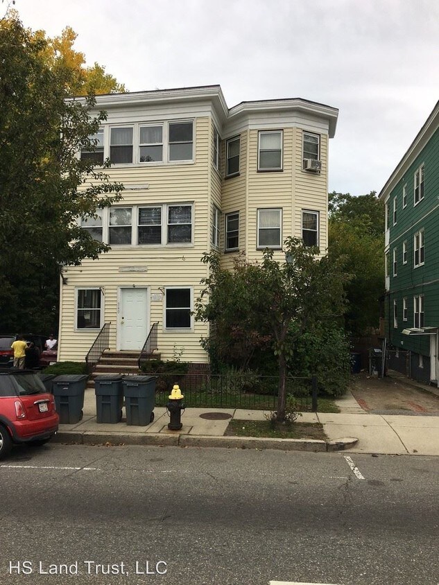 340 Hyde Park Ave, Roslindale, MA 02131 Condo for Rent in Roslindale
