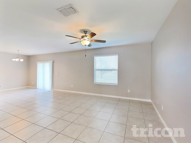 Building Photo - 11421 Sage Canyon Dr.