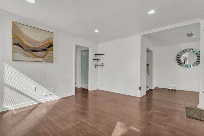 Foto del edificio - 14909 Griggs St