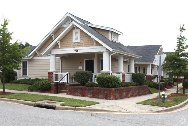 Foto del edificio - The Townhomes at Willow Oaks