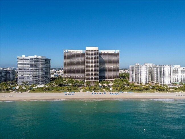 Building Photo - 9705 Collins Ave