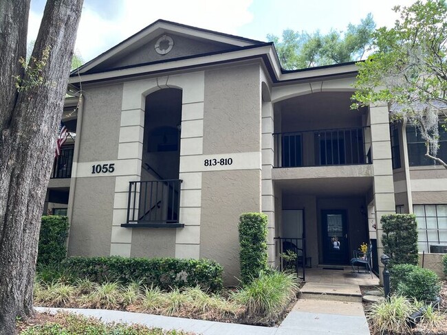 Building Photo - 1055 Kensington Park Dr