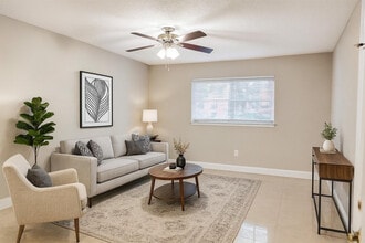 Building Photo - 3600 N 56th Ave