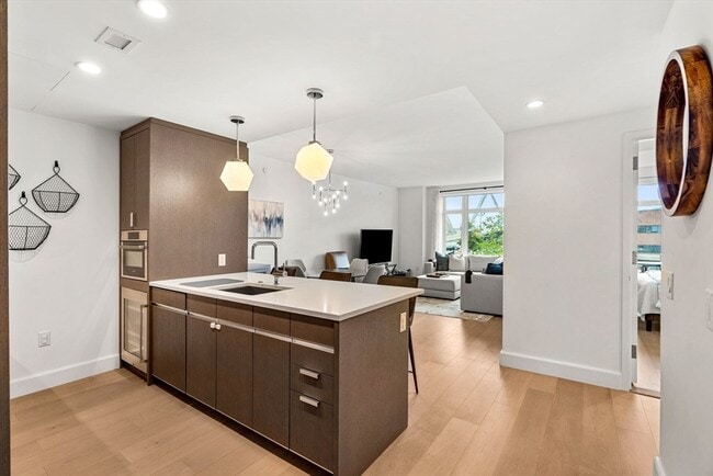 Foto del edificio - 100 Lovejoy Wharf
