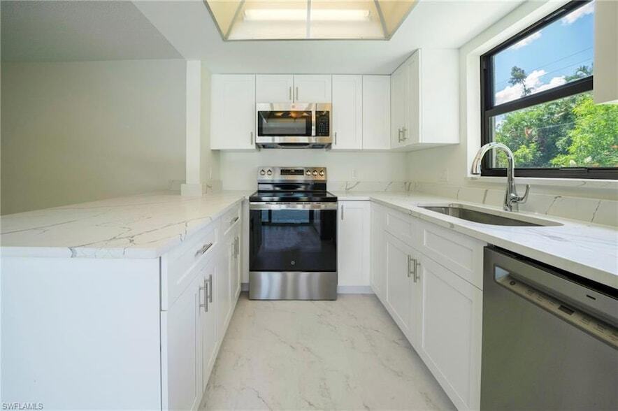 Primary Photo - 17455 Overhill Dr