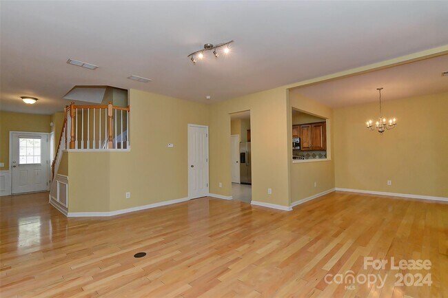 Foto del edificio - 10214 Blakeney Preserve Dr
