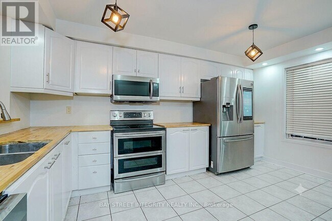 Photo du bâtiment - 199 Hillcrest Ave