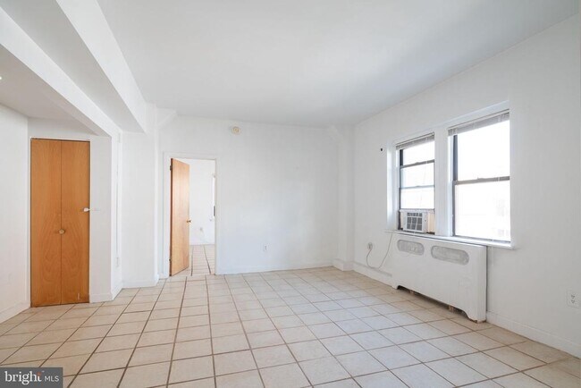 Foto del edificio - 1321-23 Spruce St