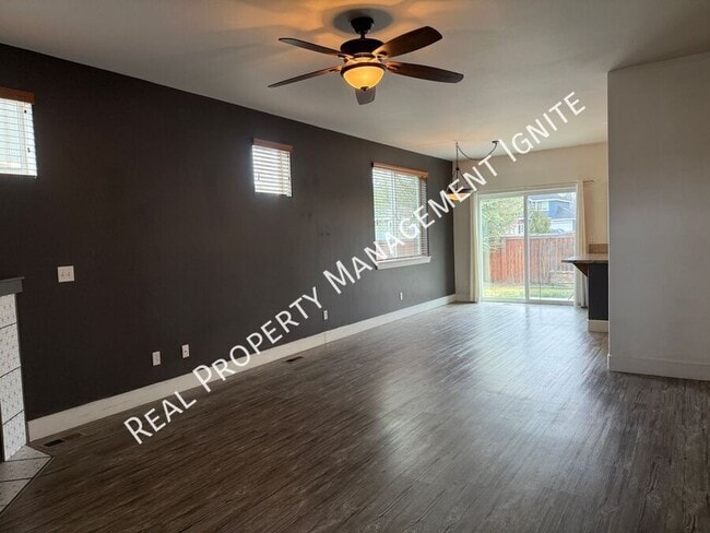 Foto del edificio - 20573 Button Brush Ave