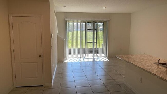 Foto del edificio - 170 Feltrim Reserve Blvd