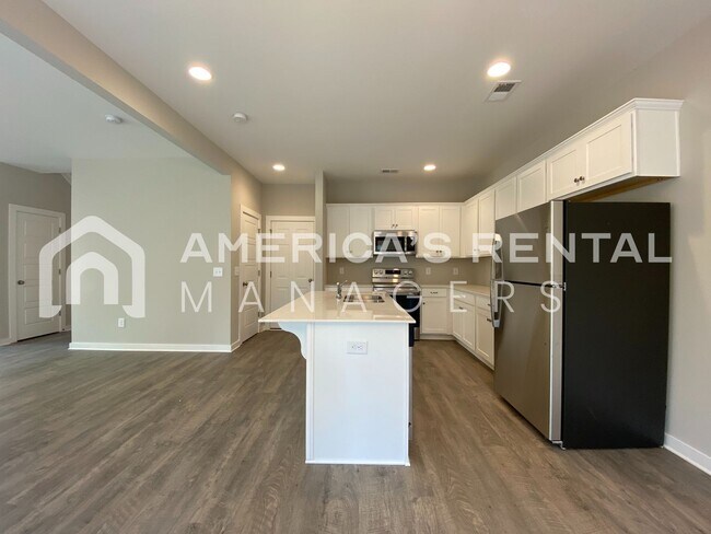 Foto del edificio - 7940 St. James Drive