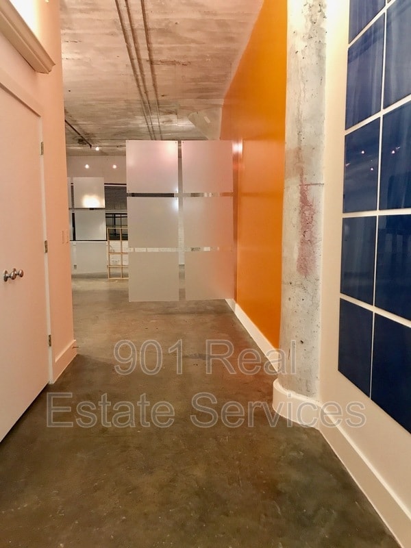Building Photo - 505 Tennessee Street
