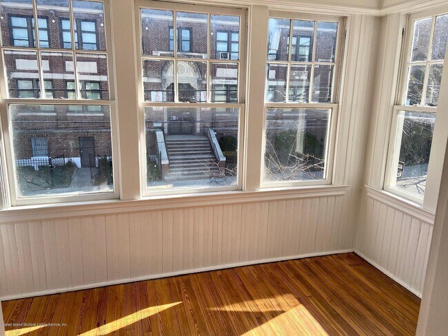 Building Photo - 310 N Burgher Ave