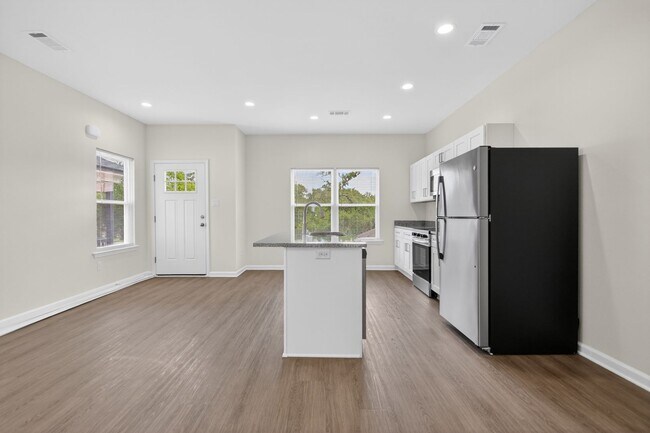 Foto del edificio - 3109 W 11th St