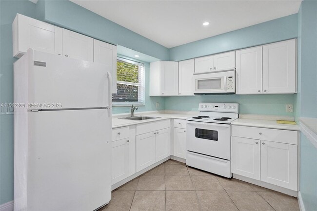 Foto del edificio - 720 SE 15th St