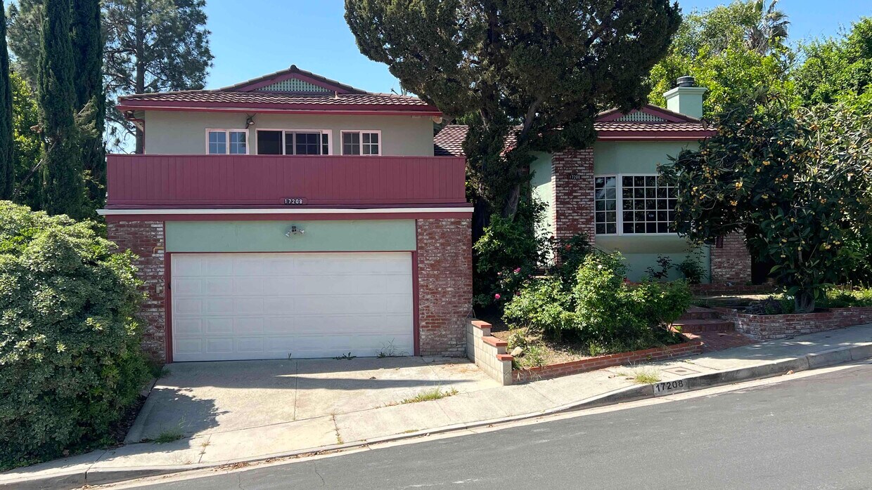 Foto principal - 17208 Braxton St
