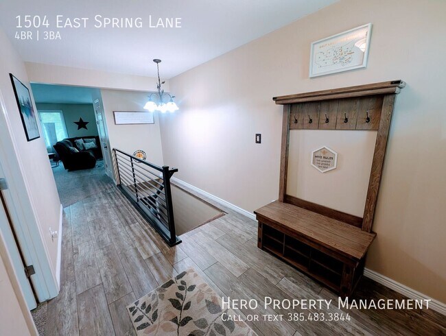 Building Photo - 1504 Spring Ln