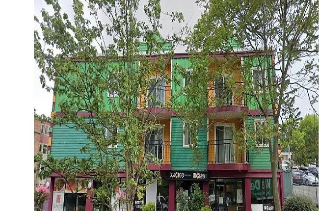 Foto del edificio - 4106 Brooklyn Ave NE