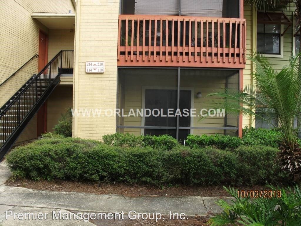 Primary Photo - 3700 Idlebrook Cir