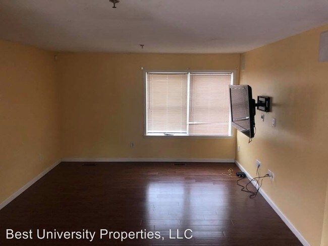 Building Photo - 57 Temperance Way