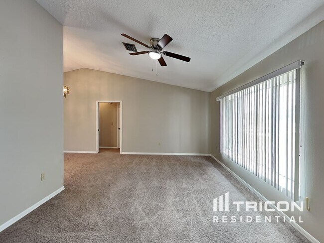Building Photo - 449 Londrina Drive Punta Gorda FL