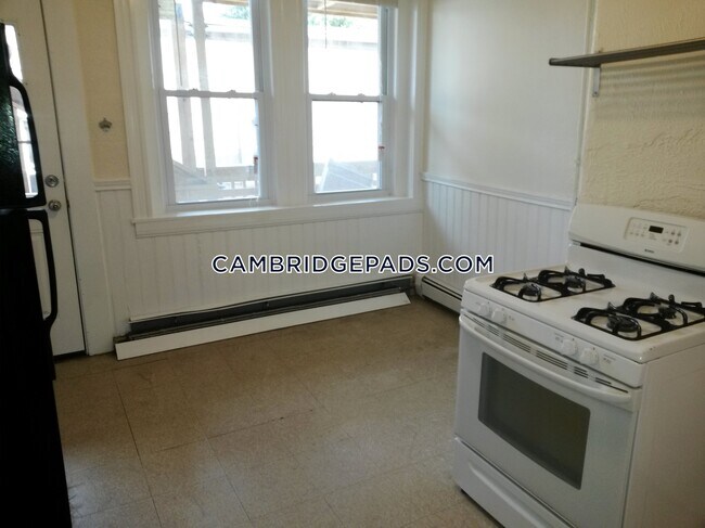 Foto del edificio - 124 Berkshire St